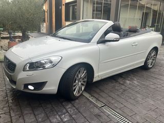Volvo C70 2012