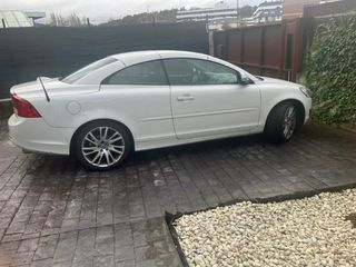Volvo C70 2012