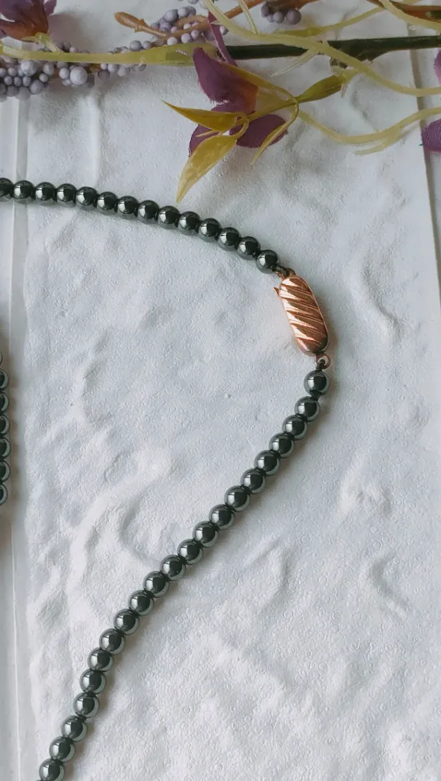 Conjunto collar y pulsera hematíes