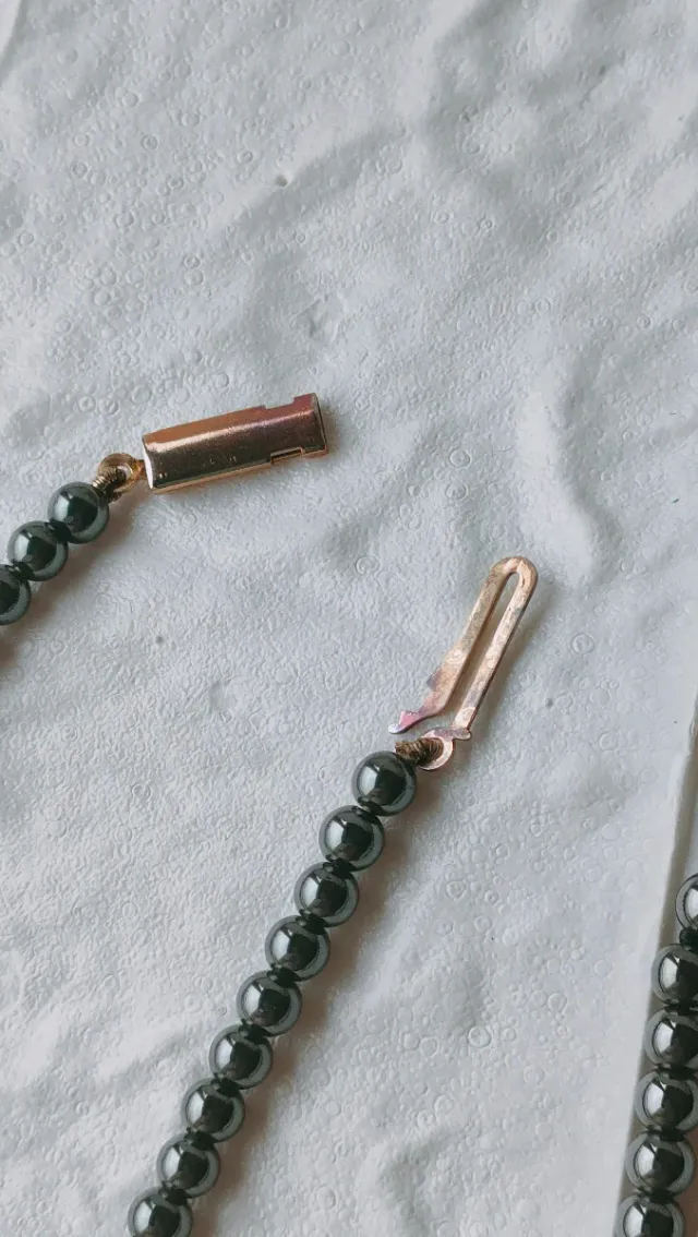 Conjunto collar y pulsera hematíes