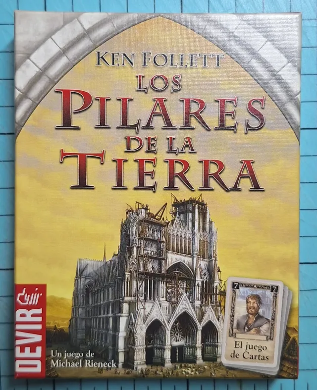 Los Pilares de la Tierra Juego de Cartas