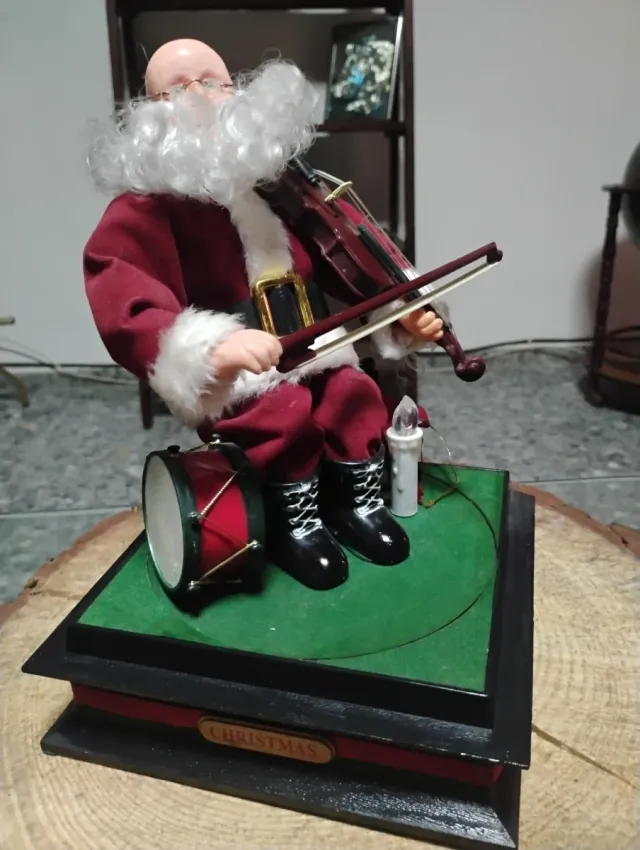 Papa Noel Musical con Tambor y Violin
