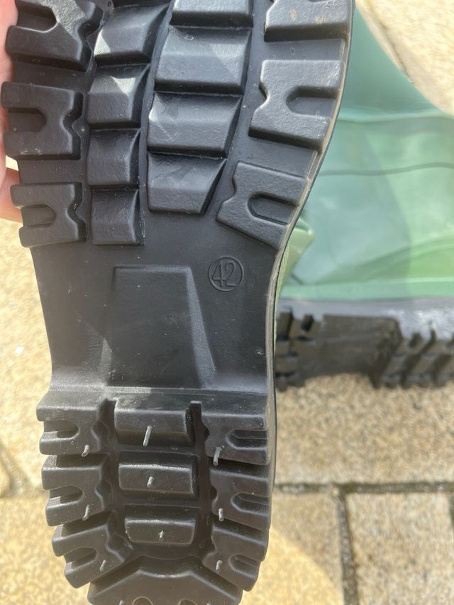 Botas de pesca altas talla 42. SIN ESTRENAR