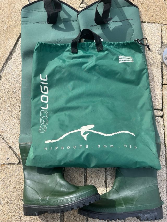 Botas de pesca altas talla 42. SIN ESTRENAR