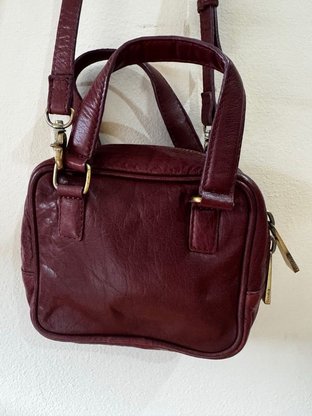 Bolso piel burdeos Dayaday con detalle lazo