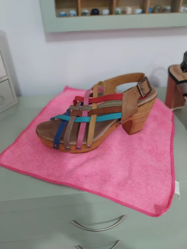 Sandalias Serraje  Tacón 9cm Como Nuevas