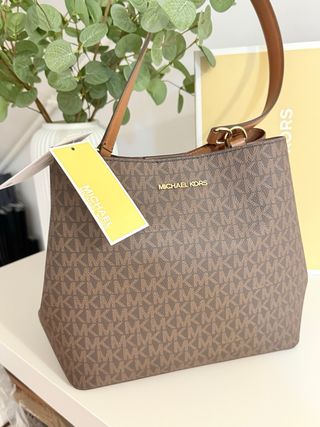 Bolso Michael Kors Marrón Monogram