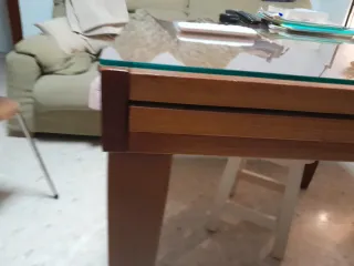 Mesa de salón extensible madera y cristal