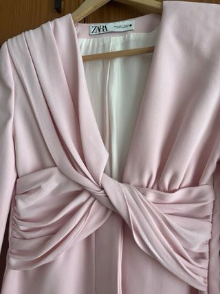 Vestido Zara mini rosa