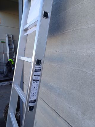 Escalera Aluminio 1 tramo EN131