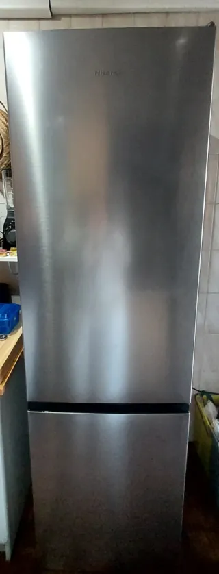 Nevera Hisense RB440N4ACC Gris Metalizada