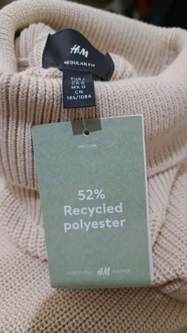 Jersey cuello alto beige nuevo