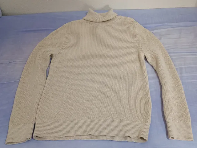 Jersey cuello alto beige nuevo