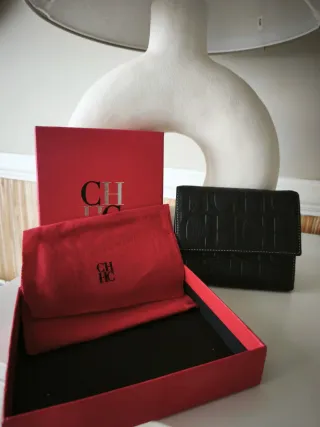 Cartera Carolina Herrera CH Negra
