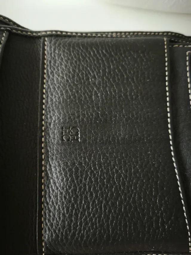 Cartera Carolina Herrera CH Negra