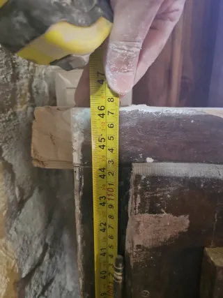 Ventana de madera antigua