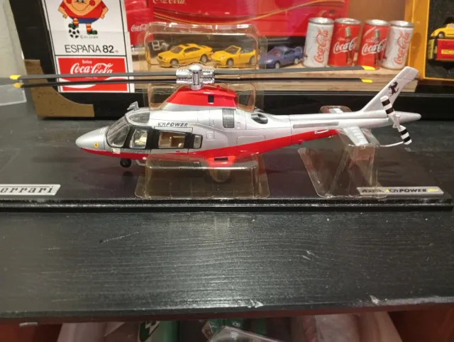Helicóptero Ferrari 109 Power