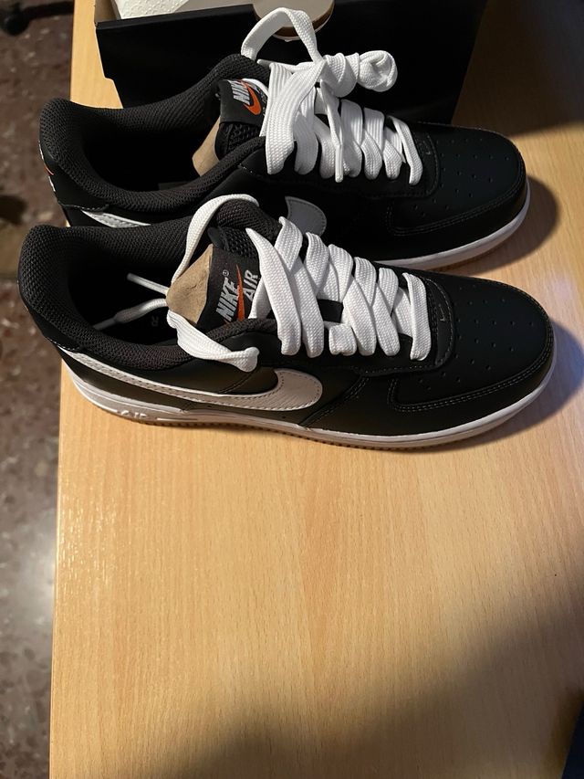 Nike Air Force 1 '07 LV8 Negro