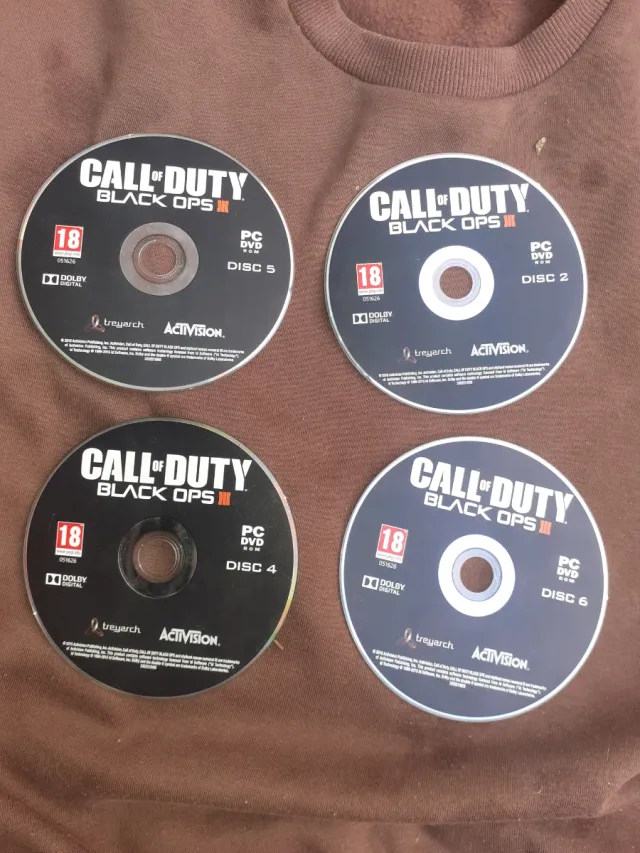 Call of Duty Black Ops III PC DVD Discos 2, 4, 5,