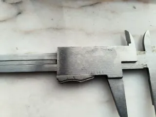 Calibre Pie de Rey Mitutoyo 155mm