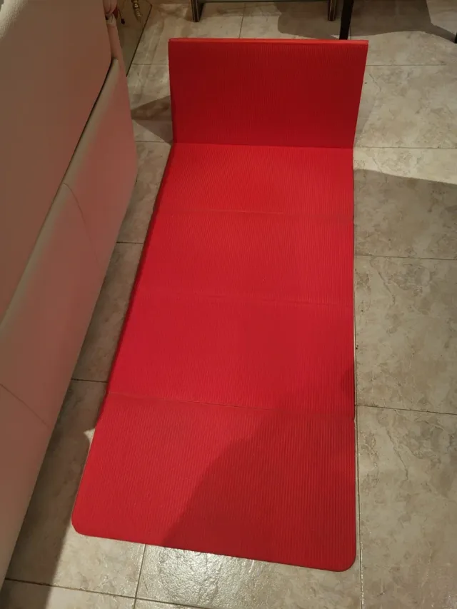 Esterilla plegable gimnasio/terapia roja