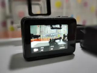 GoPro Hero 5 con accessori