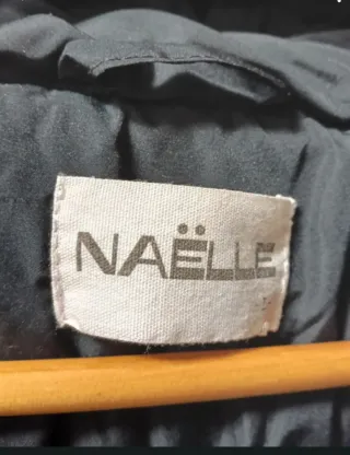 Plumífero ligero, no pesa nada, talla amplio