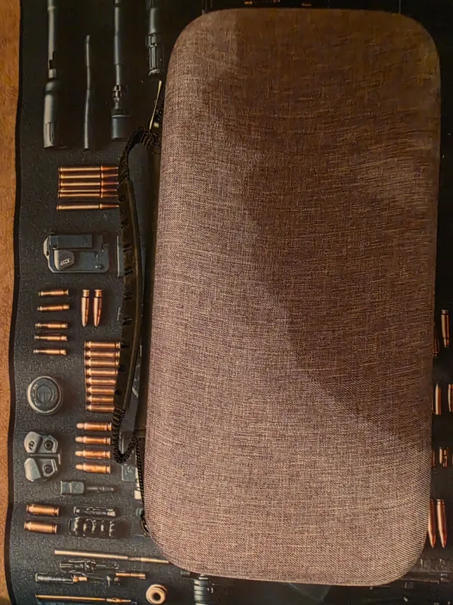 Nintendo Switch OLED Preto e Branco