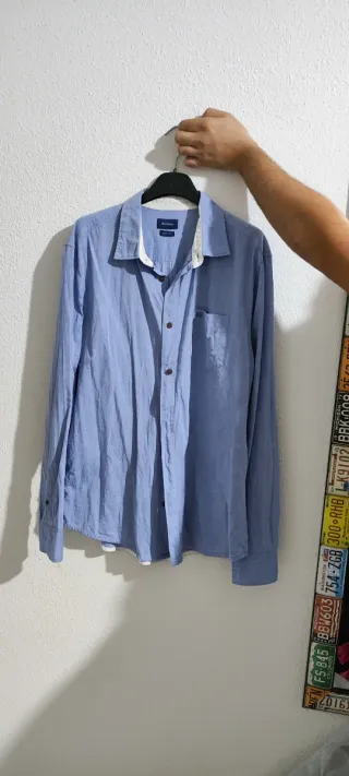 Camisa azul manga larga