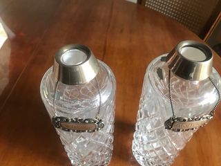 Set di 2 bottiglie in cristallo intagliato e argento