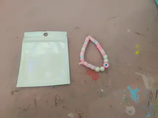 Pulsera hecha a mano con ojo turco