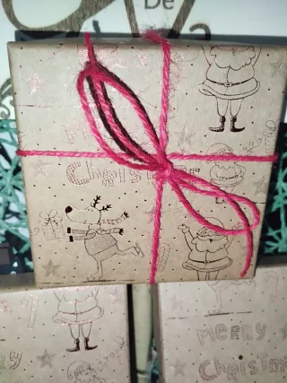 Wax Melts figuras Navideñas  aromas en caja regalo