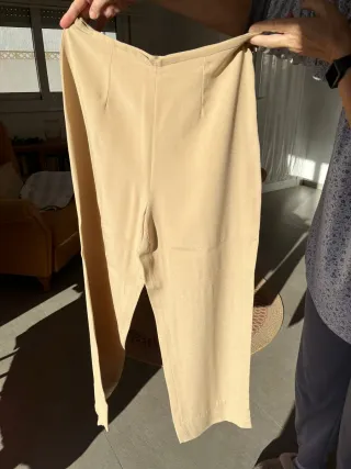 Conjunto Cortefiel Top y Pantalón Beige