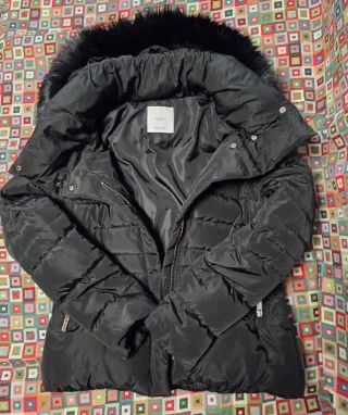 Chaqueta plumífera Mango con capucha