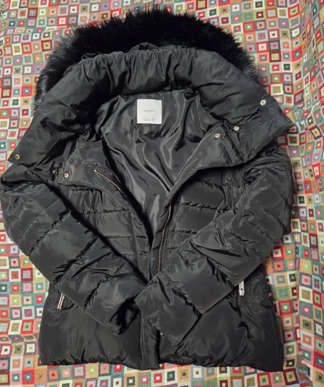 Chaqueta plumífera Mango con capucha