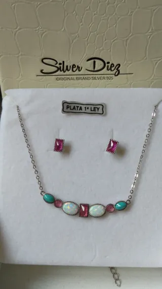 Conjunto Plata 925: Colgante y Pendientes