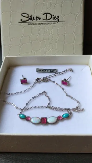 Conjunto Plata 925: Colgante y Pendientes