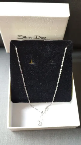 Conjunto Plata 925: Colgante y Pendientes