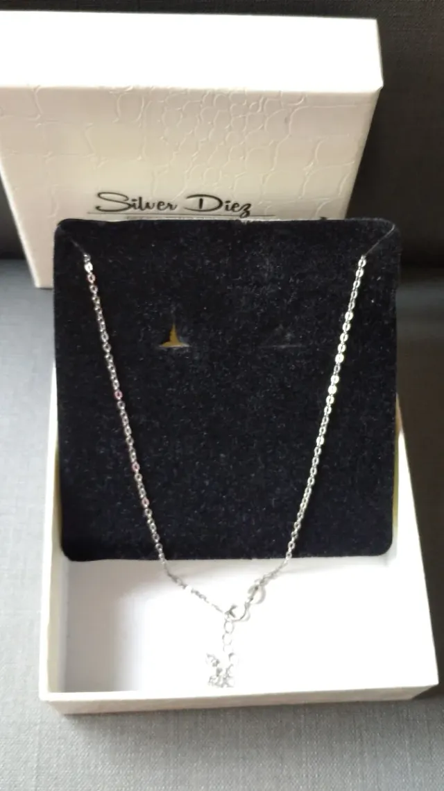 Conjunto Plata 925: Colgante y Pendientes