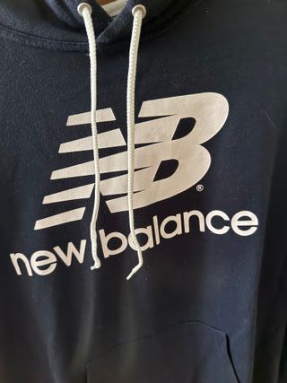 Sudadera con texto New Balance Azul Marino