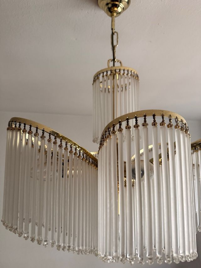 Lampada da soffitto dorata in cristallo