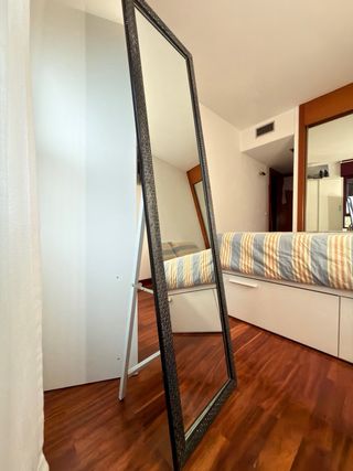 Specchio alto a figura intera