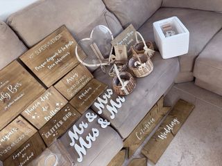 Kit Boda Madera: Señales, Cestas y Más