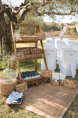 Kit Boda Madera: Señales, Cestas y Más