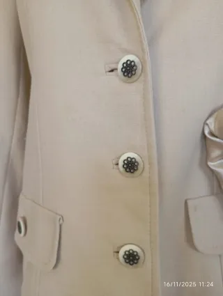 Chaqueta forrada beige