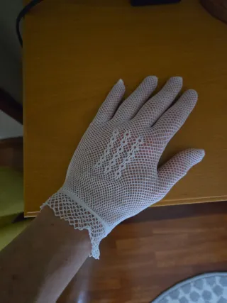 Guantes de comunión encaje blanco