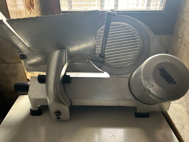 Cortafiambres profesional