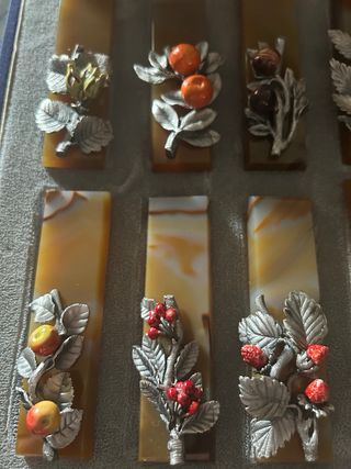 Set poggia posate Agata e metallo