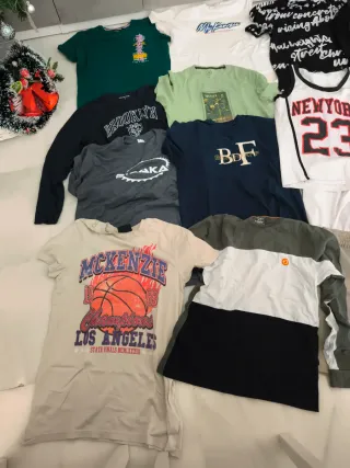 Lote 16 Camisetas niño. Talla s Van 16 prendas
