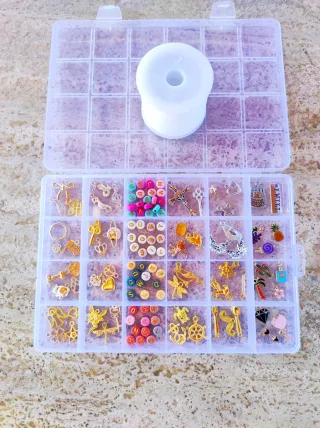 Ciondoli per bracciali, collane, portachiavi